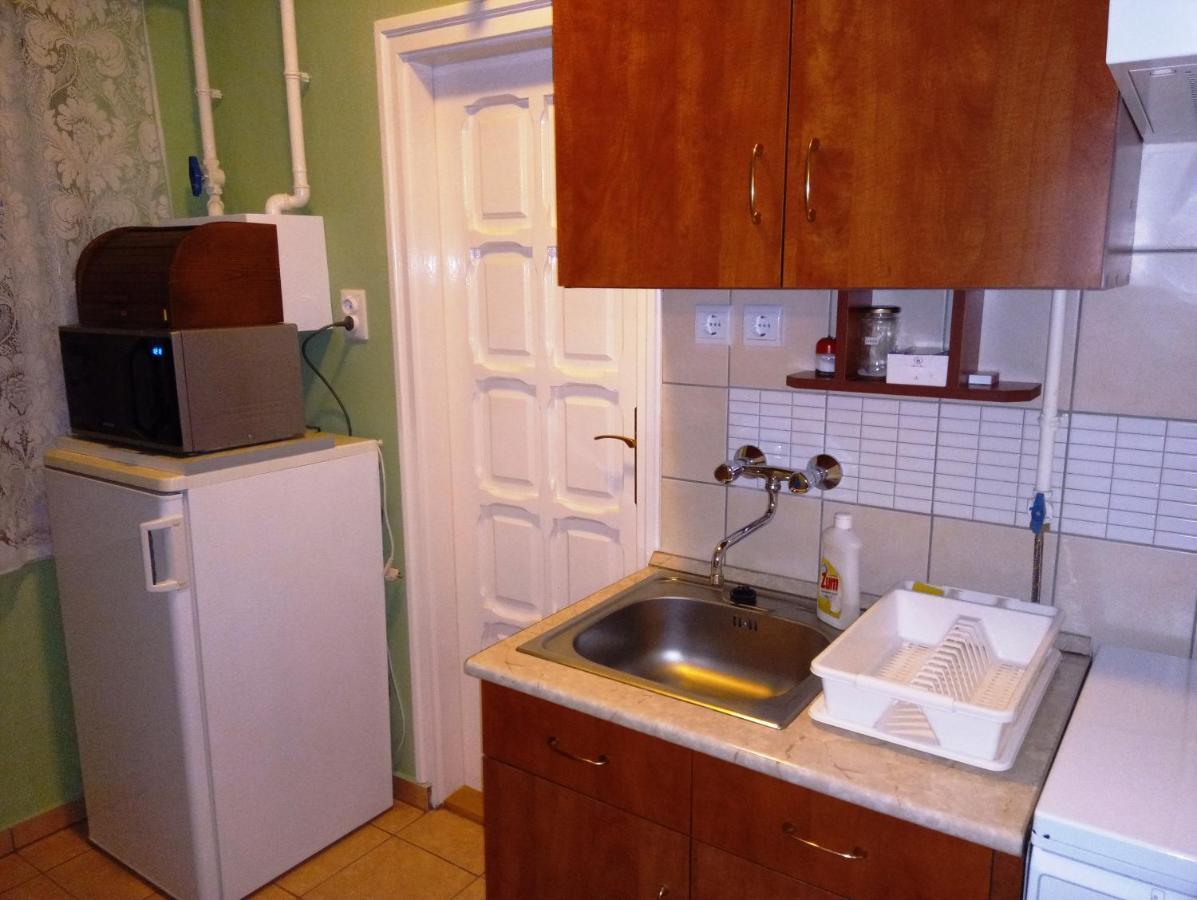 Szivarvany Apartman Gyula Dış mekan fotoğraf